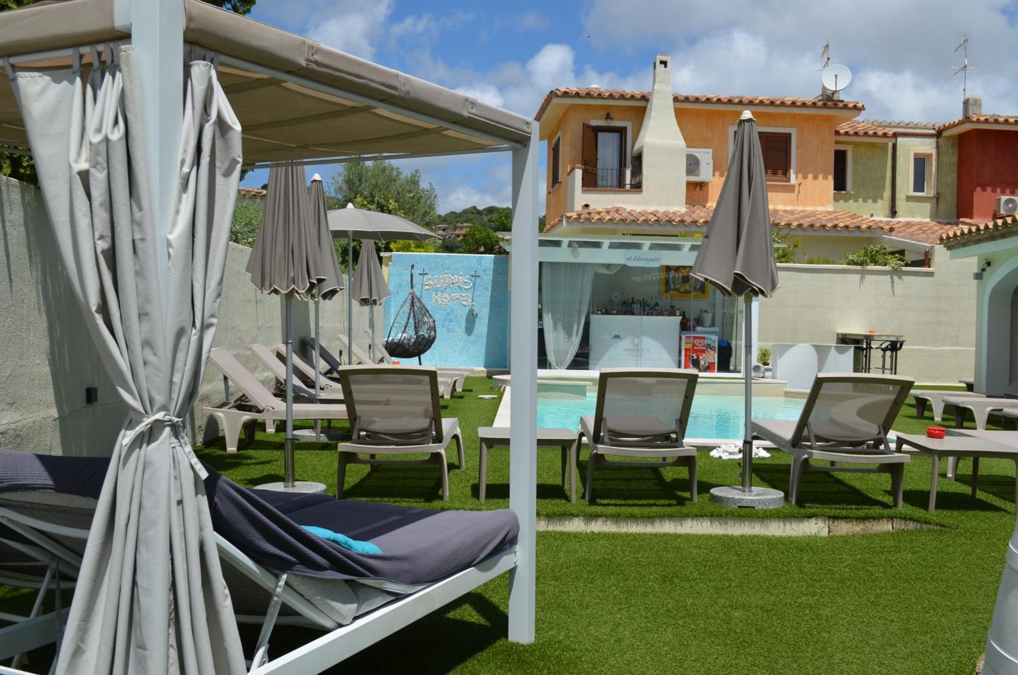 Suimi'S Hotel Villasimius Exterior foto
