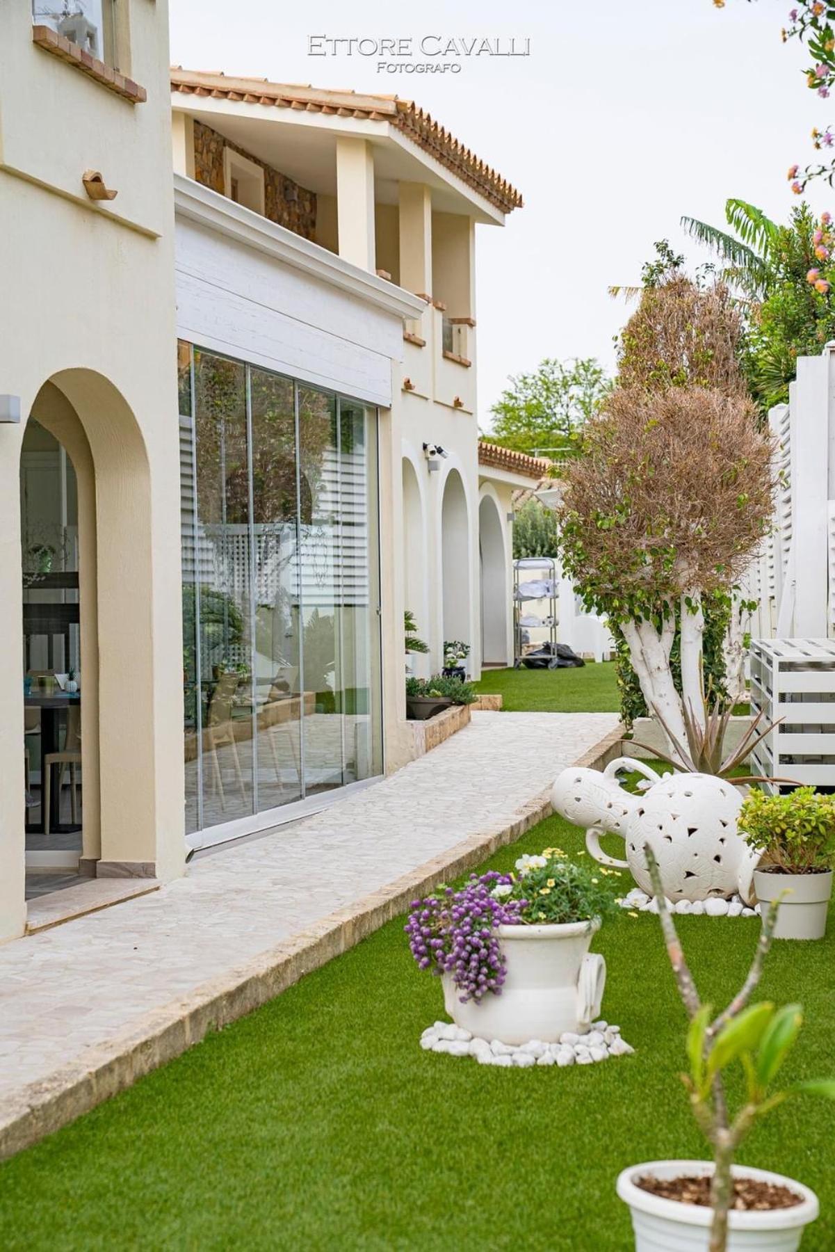 Suimi'S Hotel Villasimius Exterior foto